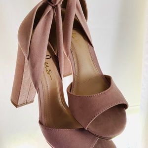 Lulus Lace-Up Platform Heels